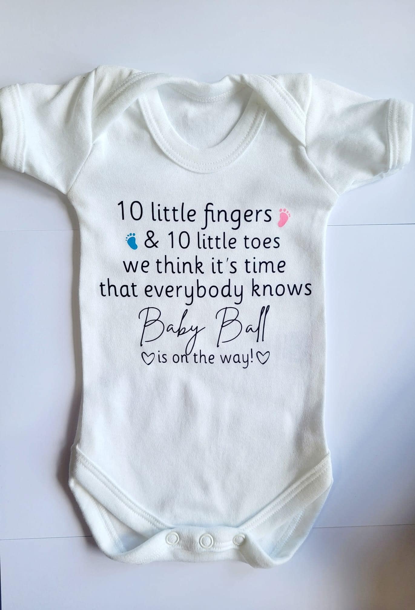 New Baby Announcement Vest - 10 Fingers & 10 Toes