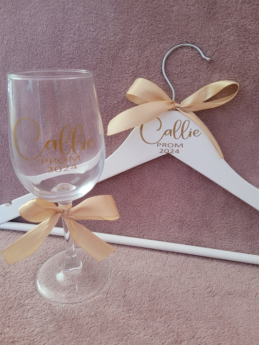 Prom Hanger & Wine Glass Gift Set